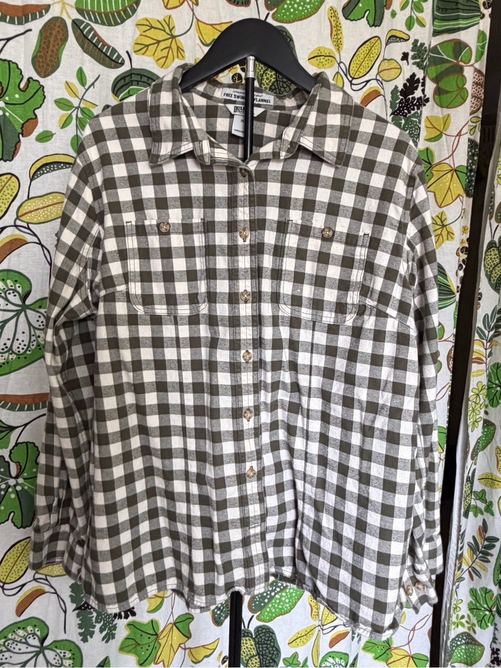 Duluth Trading Co. Free Swingin’ Flannel Shirt XL | Olive Check